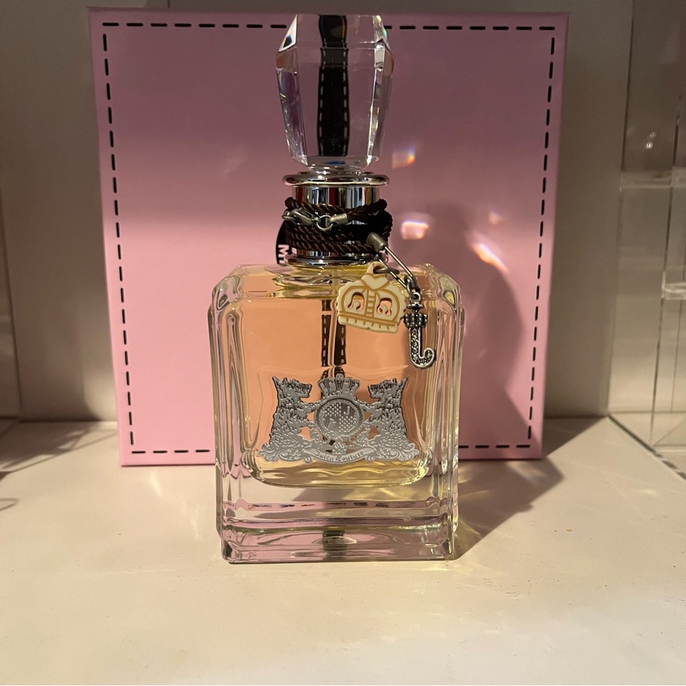 Juicy Couture EDP Read description
